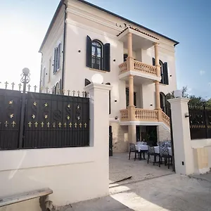 La Ora Hotel